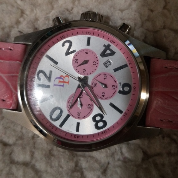 Dooney &Bourke watch - Picture 1 of 3
